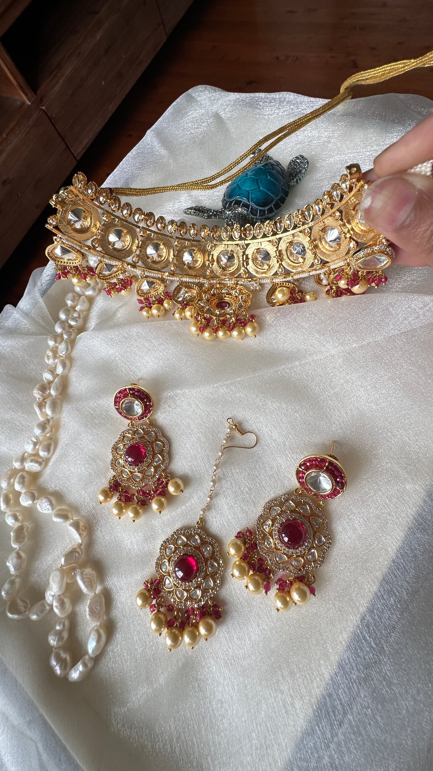 Uncut kundan choker gold plated ruby perfect for bride