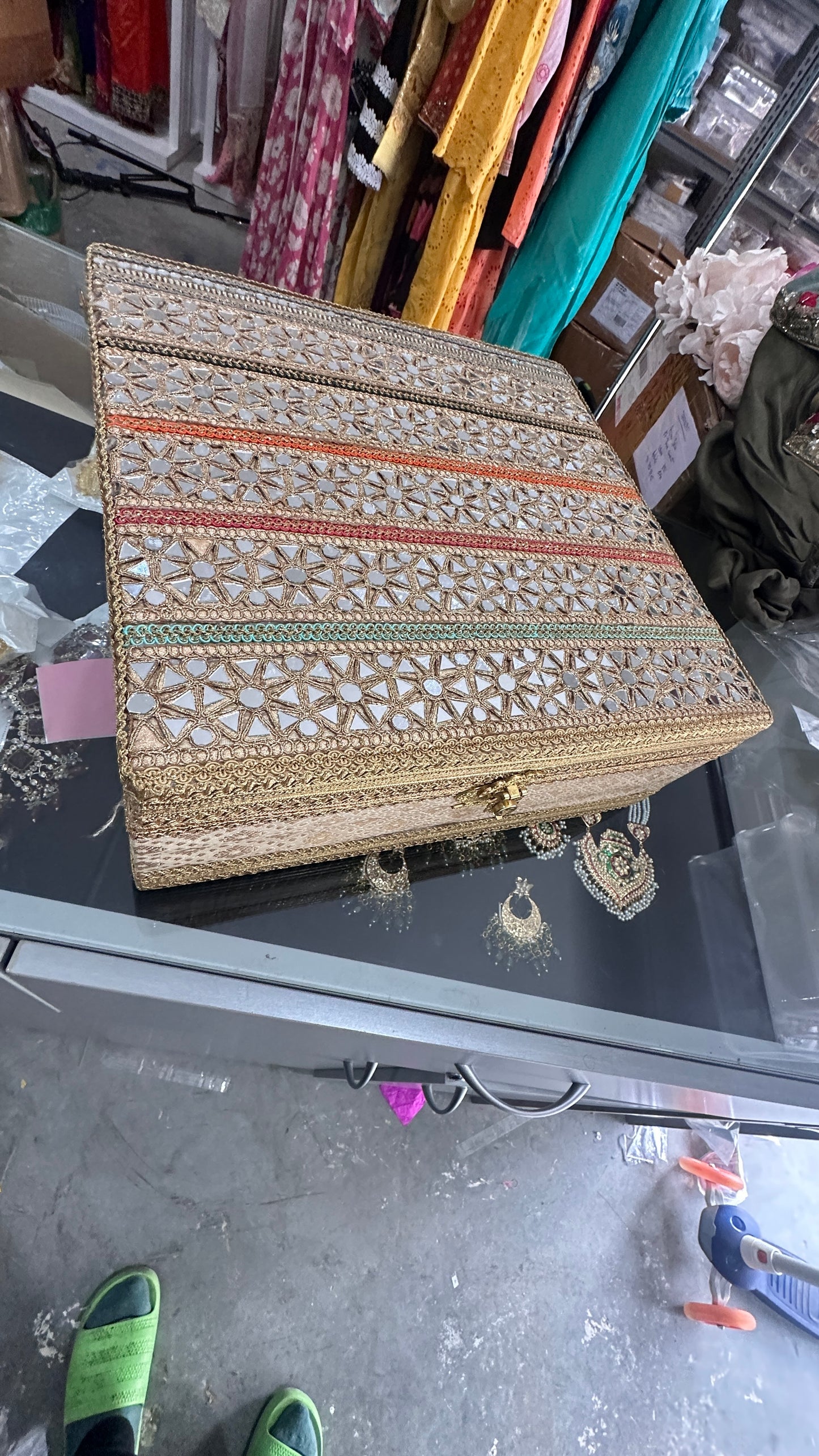 Jewellery box or karva thaali box