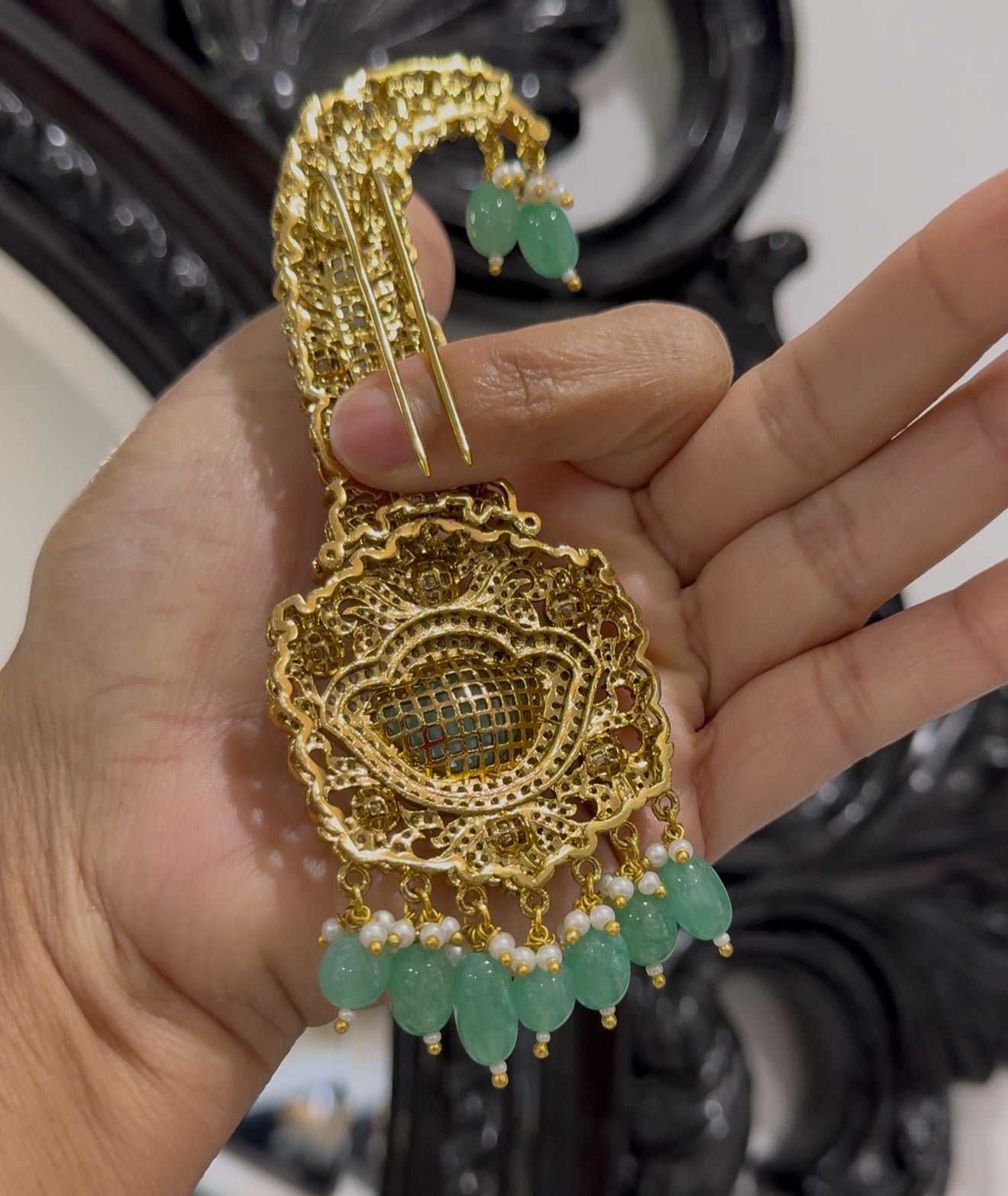 Handcrafted Wedding Kalgi – Groom Turban Accessory | Gold-Plated | Mehar Punjab Designs