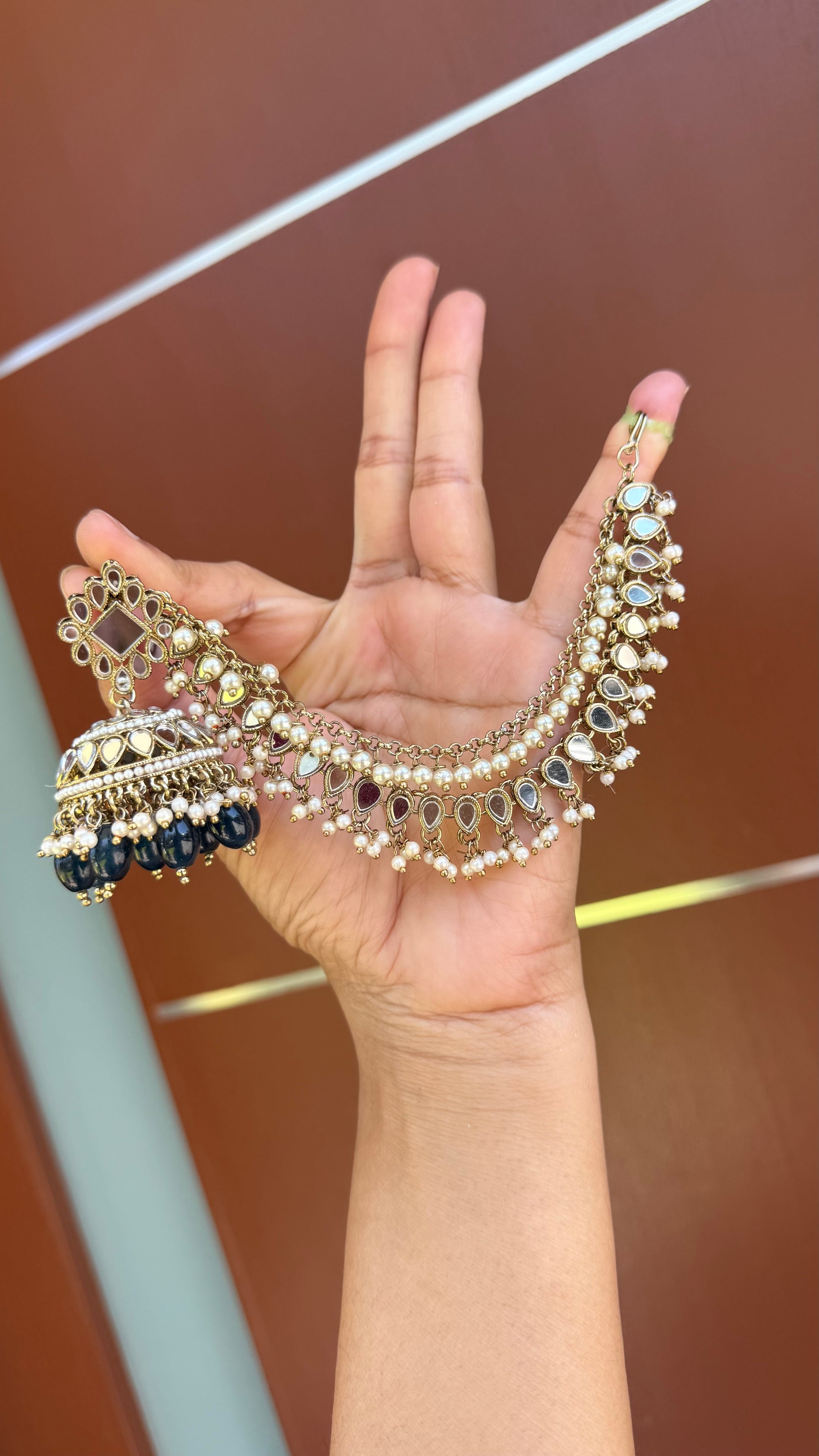 mirror jhumka with sahare