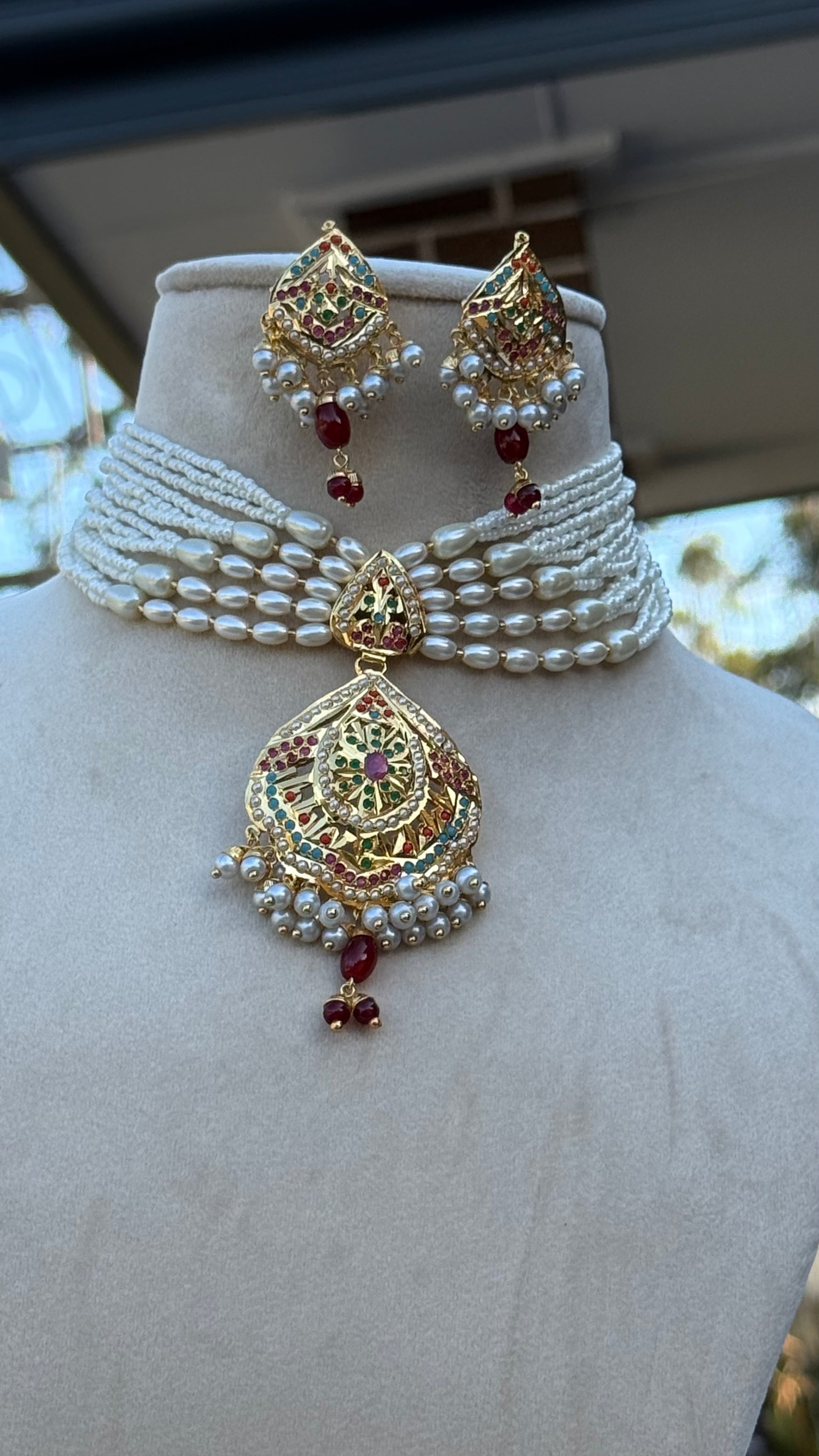 Real Jadau gold-plated necklace 