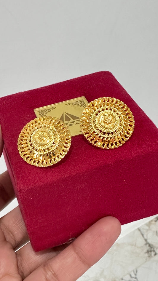 Indian gold look earrings/Affordable gold look studs for women/Gold plated Indian stud earrings/Gold look studs/Traditional Indian studs/Gold/ mehar punjab designs plated jewelry/Faux gold studs/Artificial gold studs