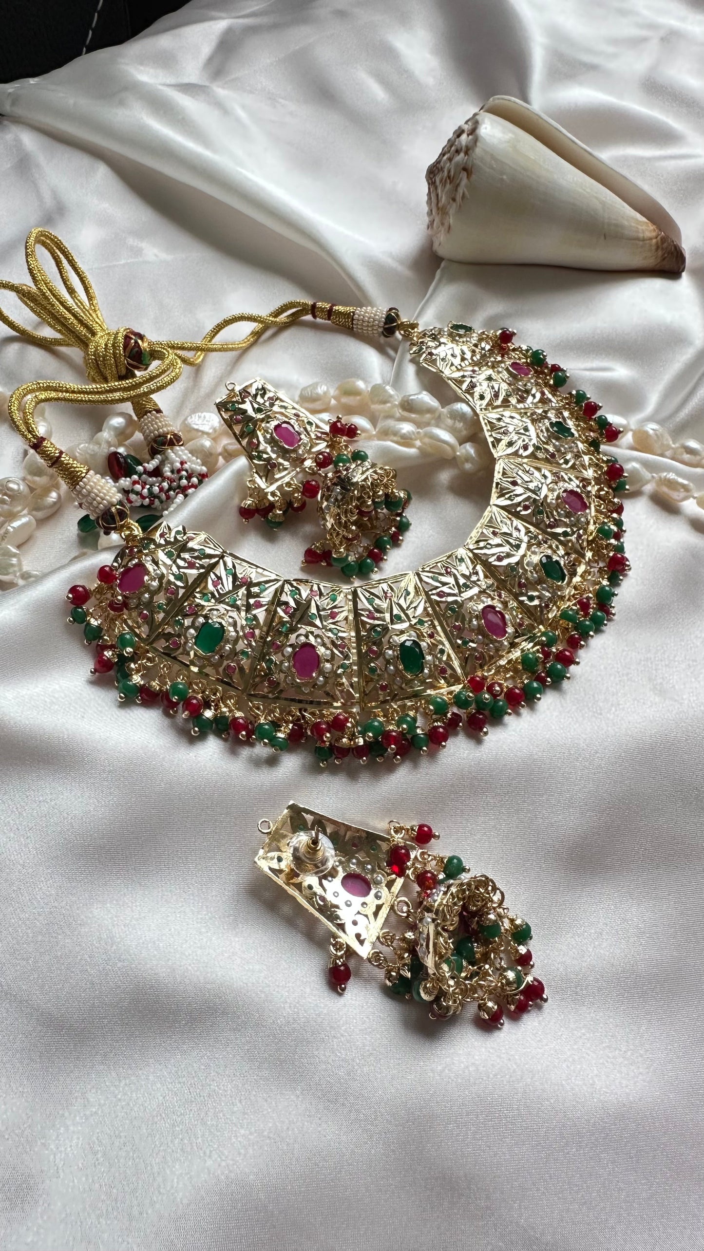 Real jadau necklace perfect for bride