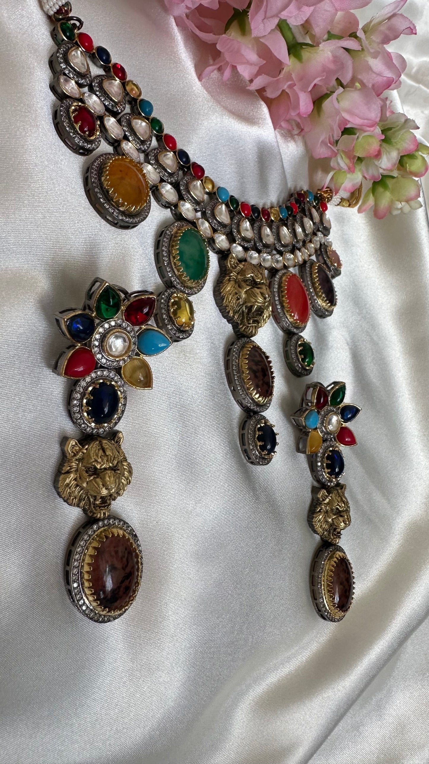 Naseem uncut kundan choker