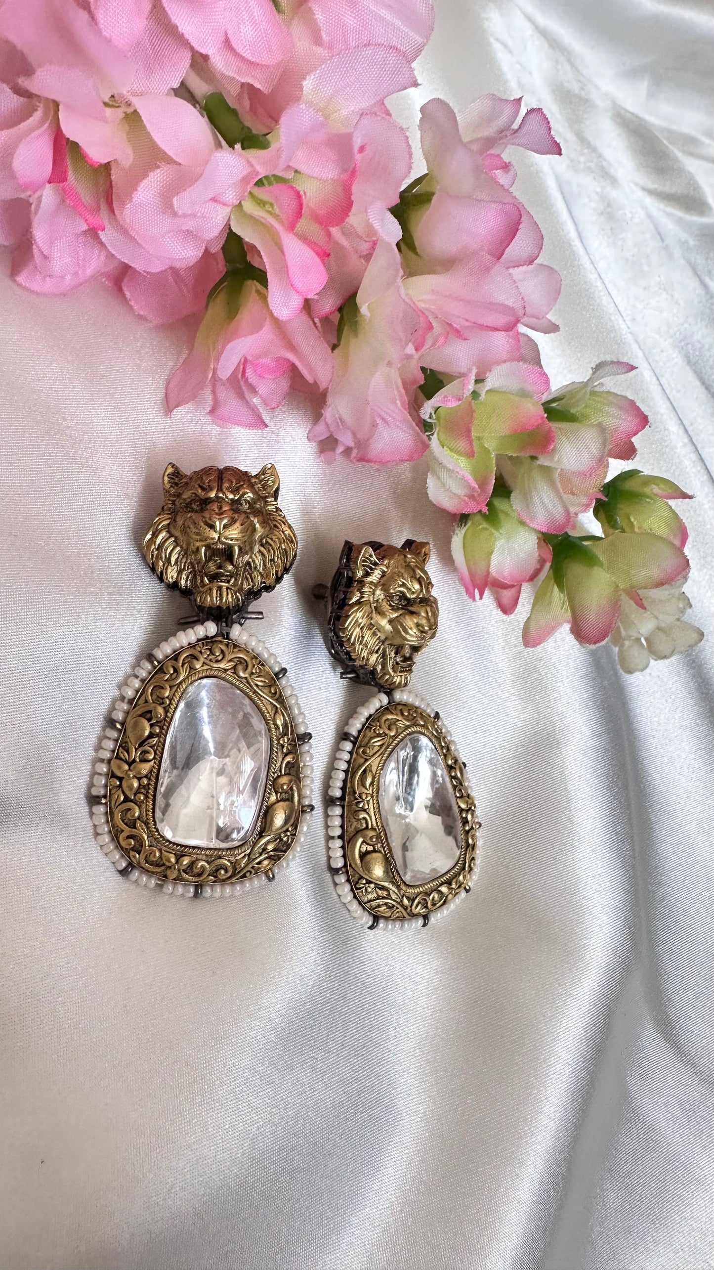 Uncut kundan earrings