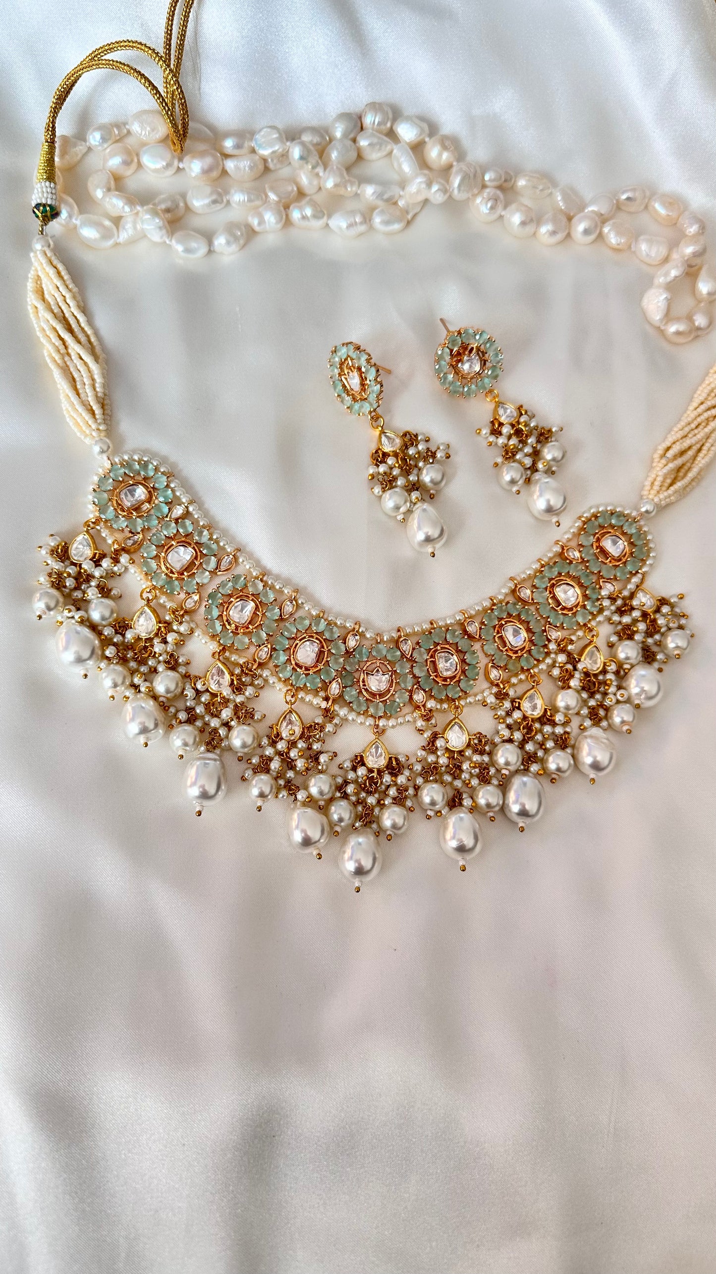 uncut kundan necklace perfect for bride