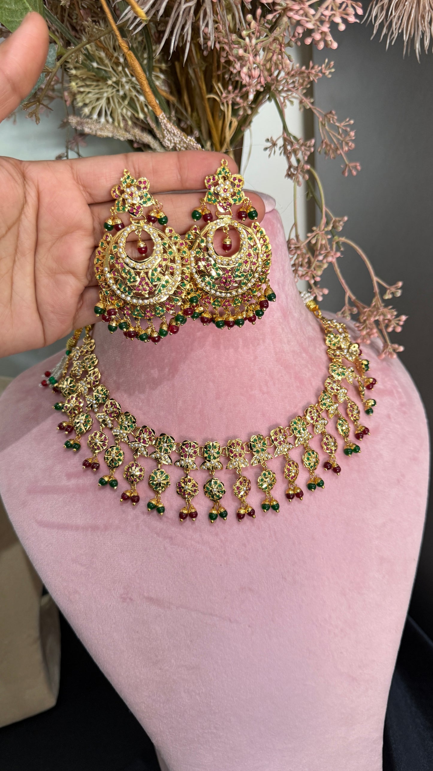 gold-plated Indian necklace, real jadau necklace with matching earrings. Perfect for indian events or festivals. Best jewellery in Australia