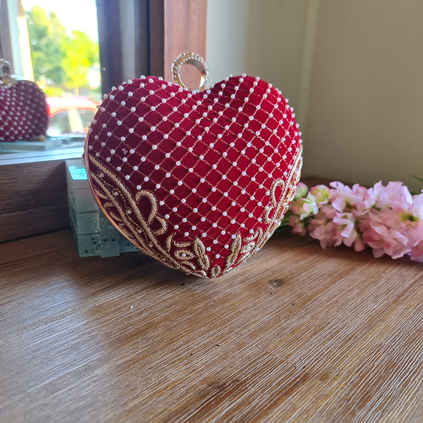 Love heart clutch bag