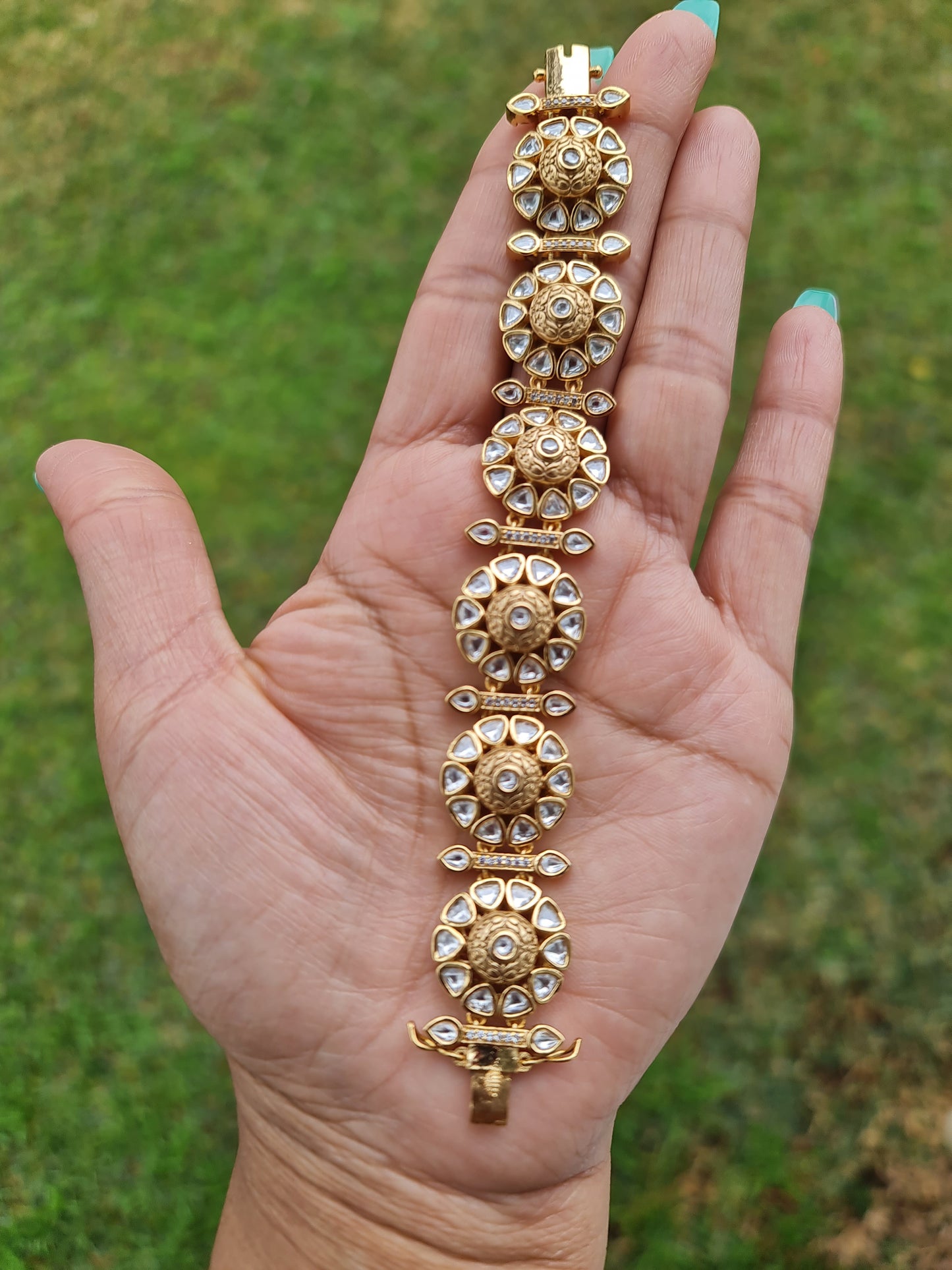 uncut kundan bracelet