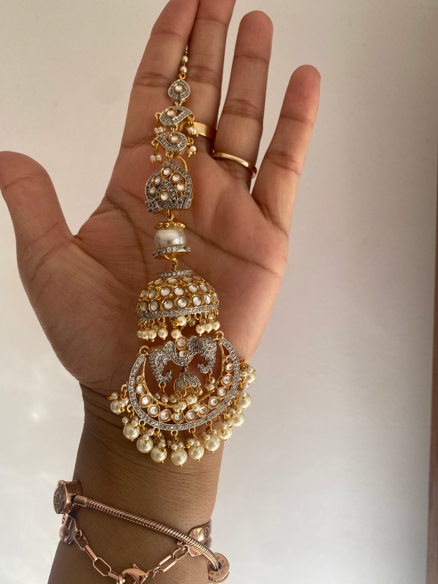 Afreen oversized earrings jhumka with sahare