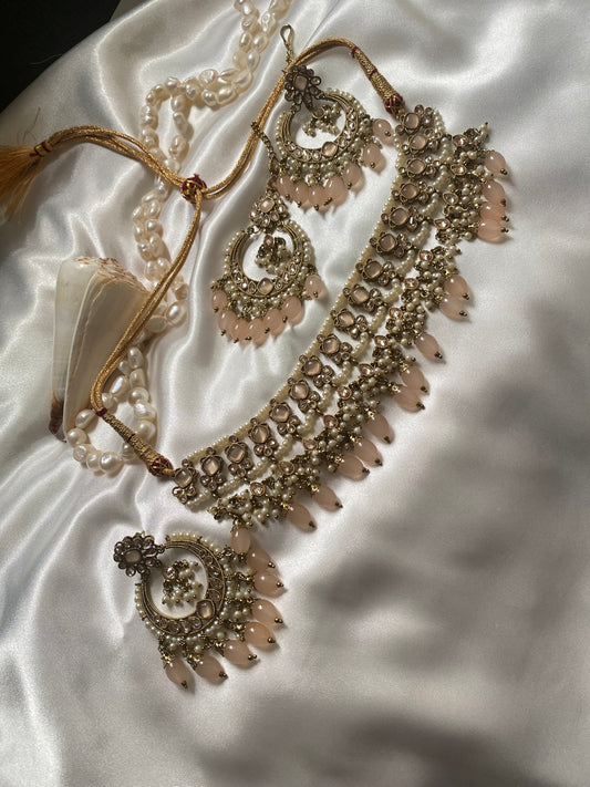 Reverse AD choker or necklace peach
