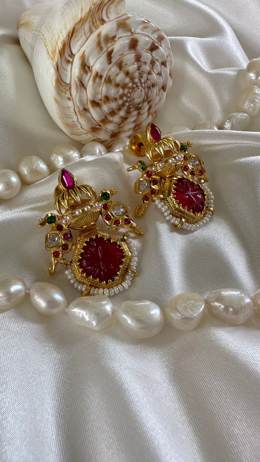 antique look earrings