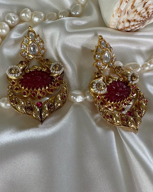 antique look earrings
